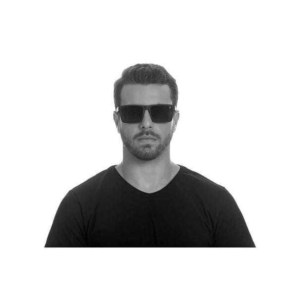 Adam — look real (adam)