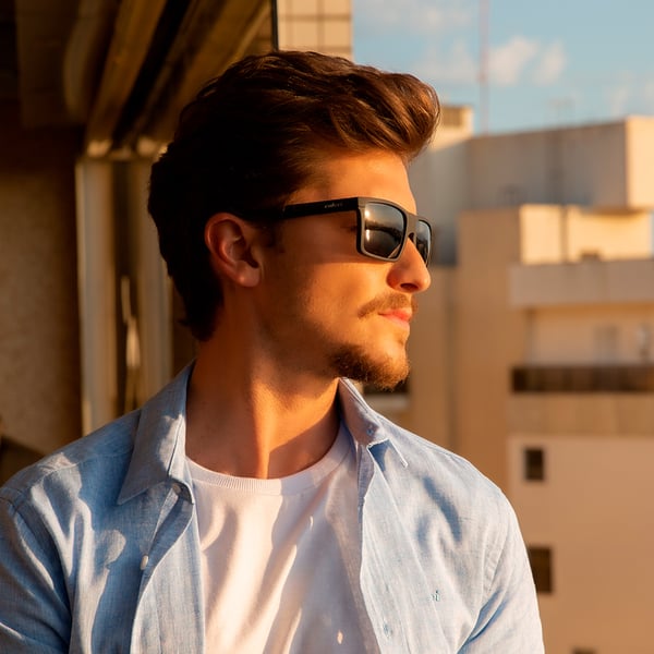 Adam Polarizado — look real (adam)