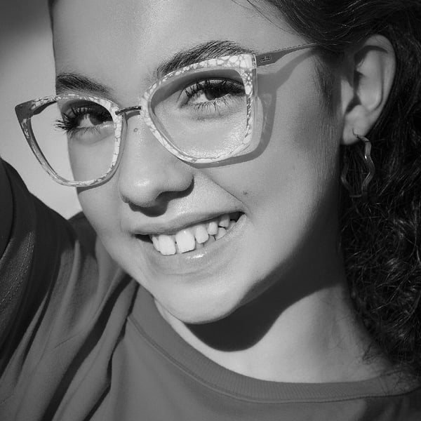 Aretha Y Teens — look real (aretha y a 1peb)