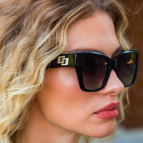 Chiara — look real (chiara e)